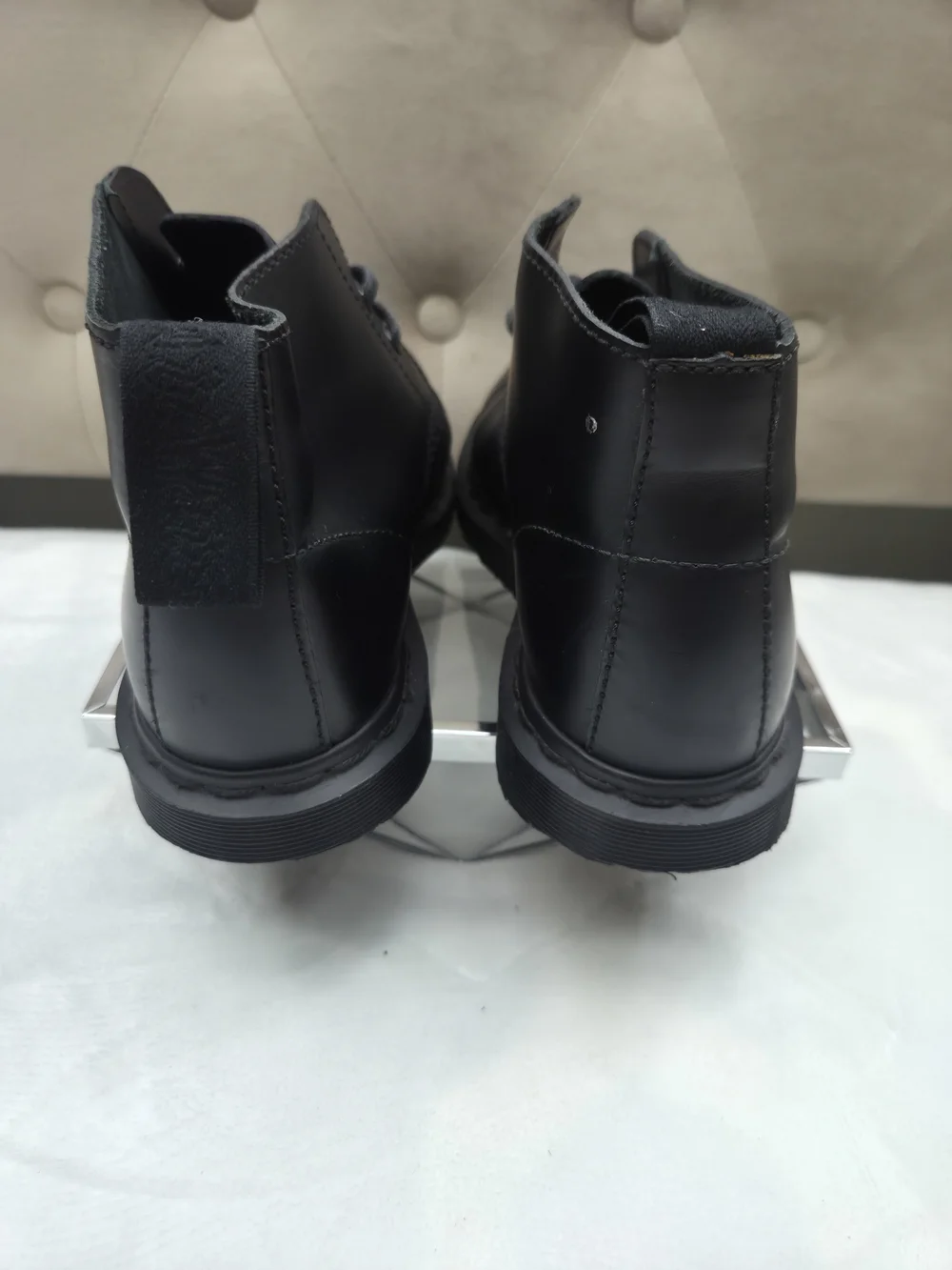 Dr. Martens Wanton Black Leather Chukka Boots Men's 7 Women's 8‎ EU 39.5